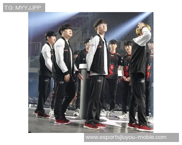 S15LOL赛后分析BLG与RNG的战术意识与团队配合表现